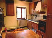 Vacation apartment in Volpaia kitchen